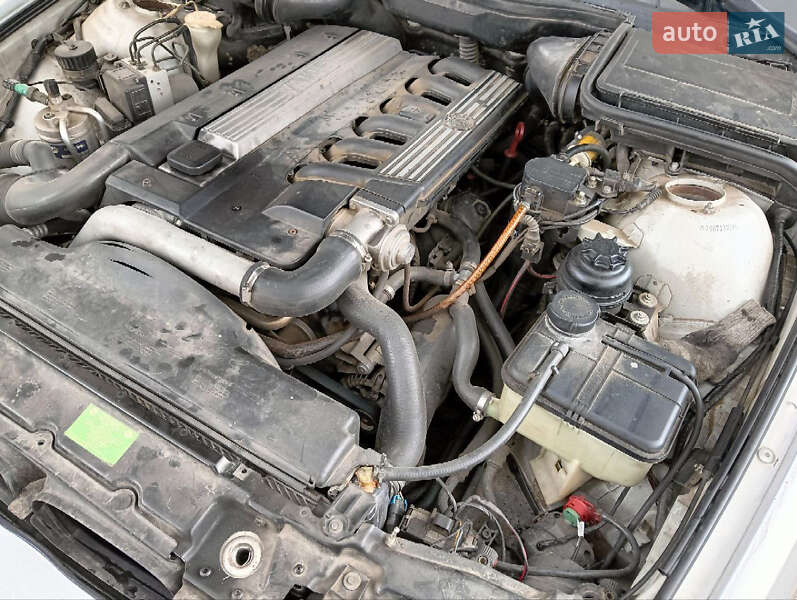 Седан BMW 5 Series 1999 в Хмельницькому