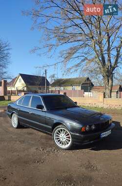 Седан BMW 5 Series 1990 в 
