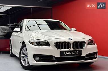 Седан BMW 5 Series 2016 в 