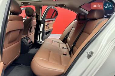 Седан BMW 5 Series 2016 в 