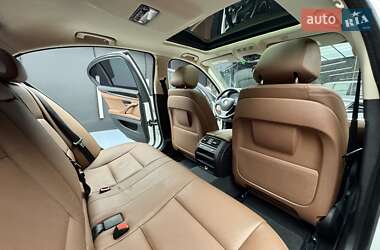 Седан BMW 5 Series 2016 в 
