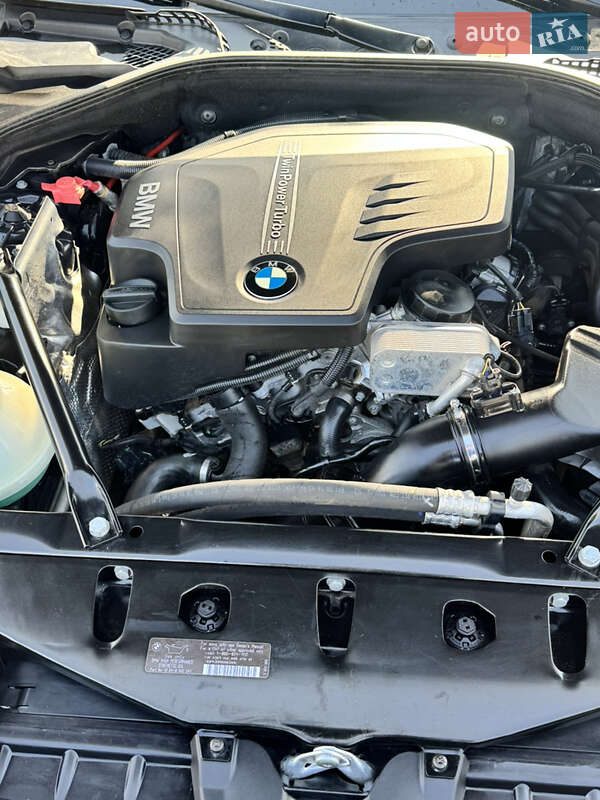 Седан BMW 5 Series 2014 в Кривом Роге