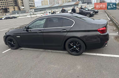 Седан BMW 5 Series 2016 в 