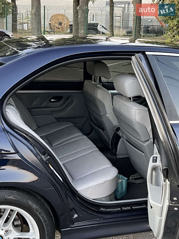 Седан BMW 5 Series 2001 в Києві фото 27 Седан BMW 5 Series 2001 в Києві