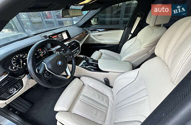 Седан BMW 5 Series 2019 в 