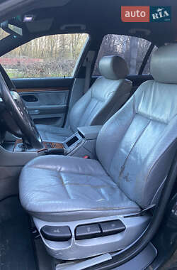 Седан BMW 5 Series 2001 в 
