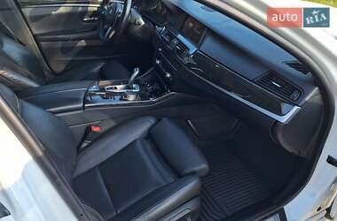 Седан BMW 5 Series 2014 в 