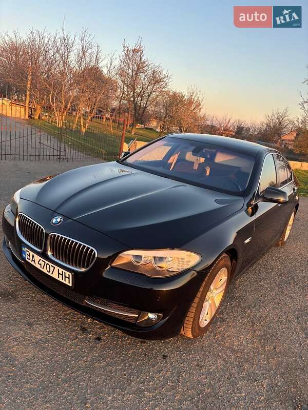 BMW 5 Series 2010 BMW 5 Series 2010