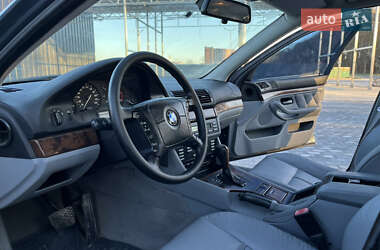 Универсал BMW 5 Series 2001 в 