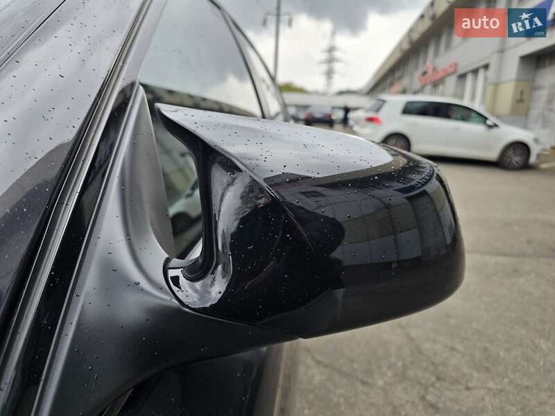 Седан BMW 5 Series 2012 в Одессе