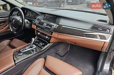 Седан BMW 5 Series 2012 в 
