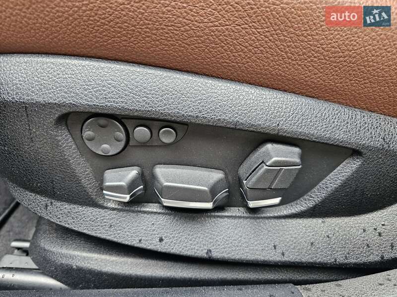 Седан BMW 5 Series 2012 в Одессе