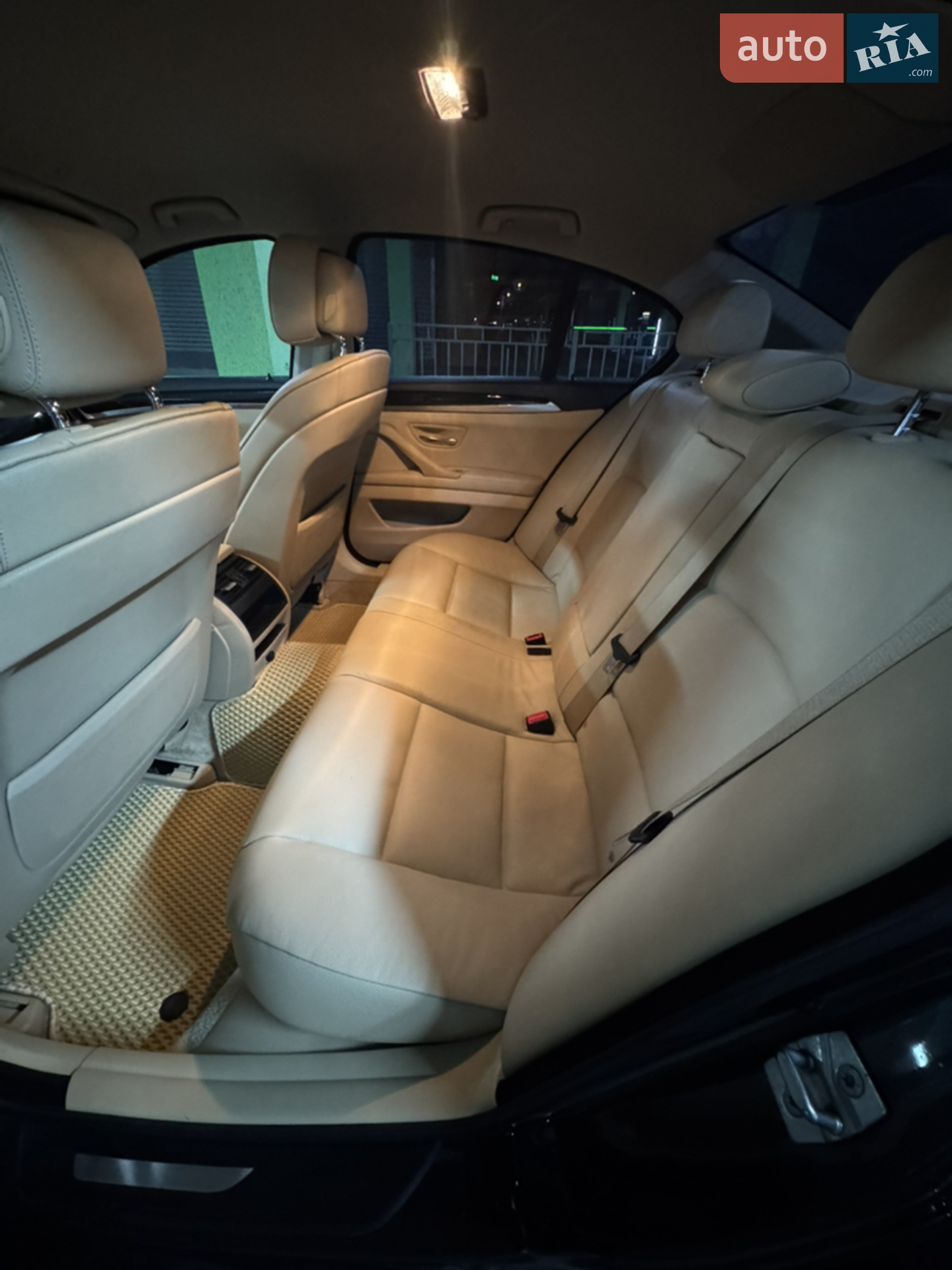 2011 BMW 5er - мініатюра 12