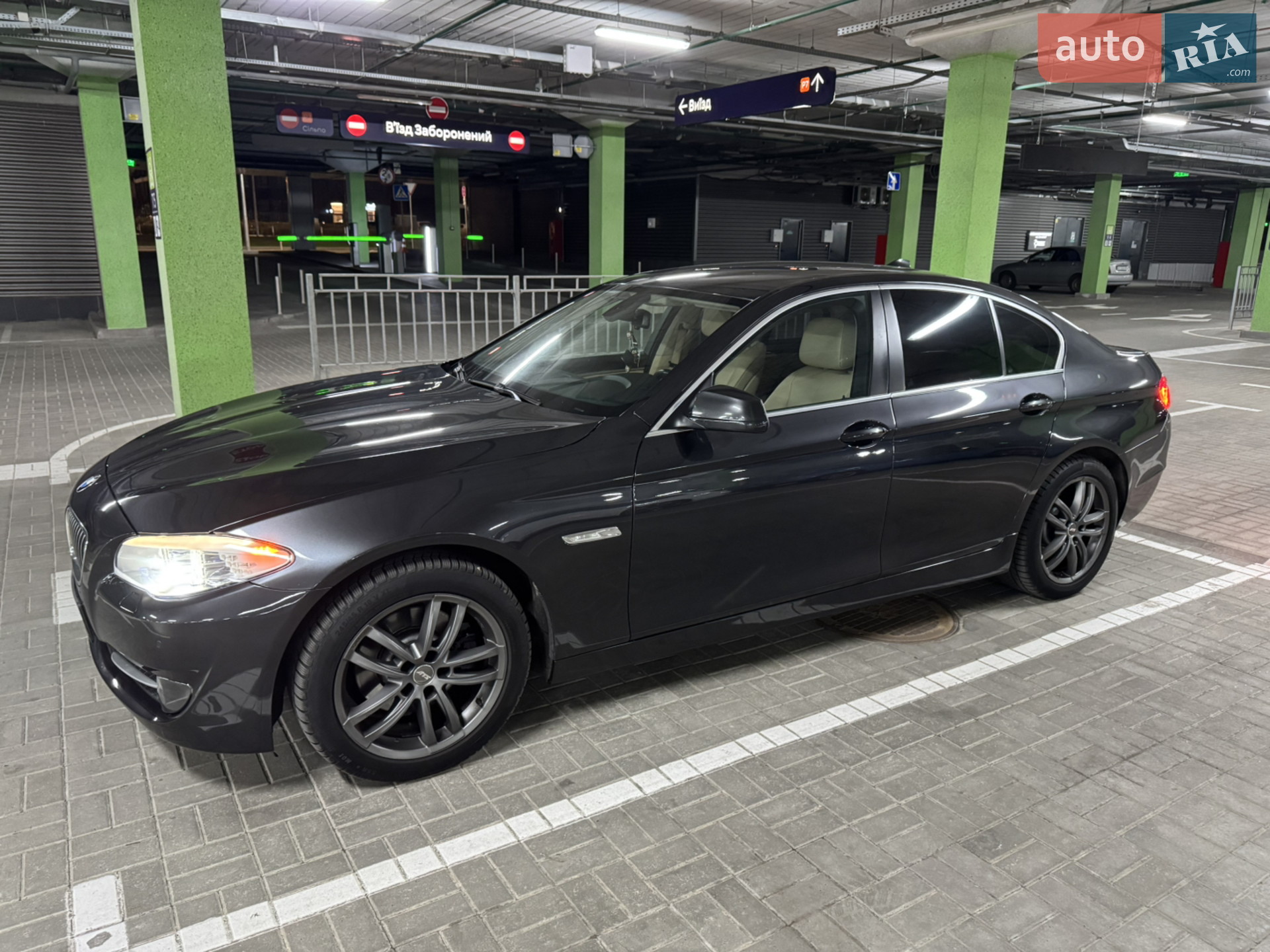 2011 BMW 5er - мініатюра 19