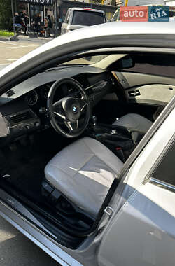 Седан BMW 5 Series 2004 в 