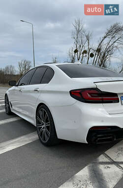 Седан BMW 5 Series 2017 в 