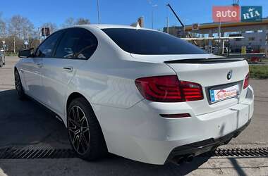 Седан BMW 5 Series 2012 в 
