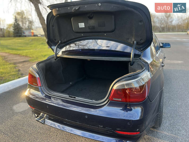 Седан BMW 5 Series 2003 в Павлограде