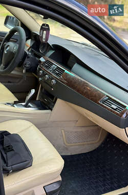 Седан BMW 5 Series 2007 в 