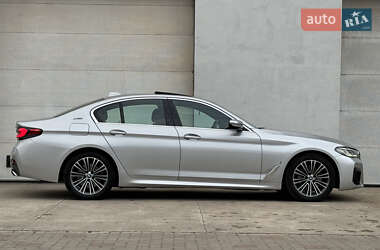 Седан BMW 5 Series 2018 в 