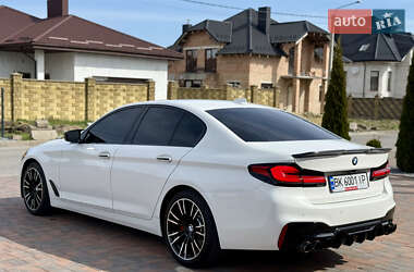 Седан BMW 5 Series 2017 в 