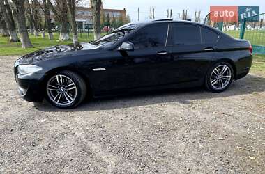 Седан BMW 5 Series 2010 в Сумах