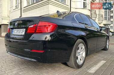 Седан BMW 5 Series 2013 в 