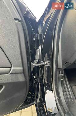 Седан BMW 5 Series 2013 в 