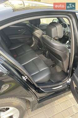 Седан BMW 5 Series 2013 в 