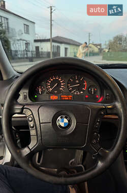 Универсал BMW 5 Series 1999 в 