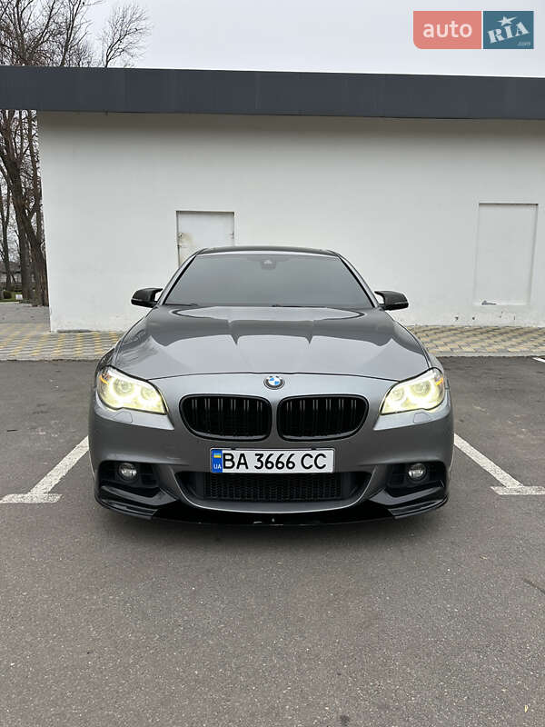 Седан BMW 5 Series 2014 в 