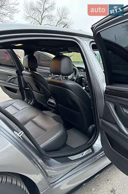 Седан BMW 5 Series 2014 в 