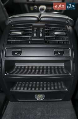 Седан BMW 5 Series 2015 в 