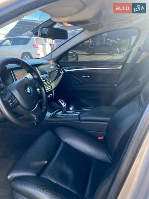 Седан BMW 5 Series 2012 в Вінниці