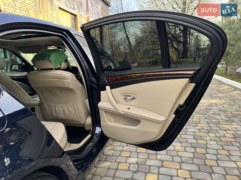 Седан BMW 5 Series 2008 в Луцьку