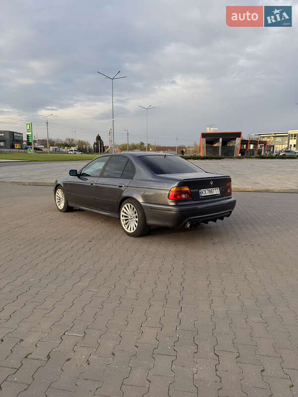 Седан BMW 5 Series 1999 в Харкові