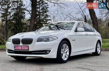 Седан BMW 5 Series 2012 в 