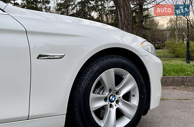 Седан BMW 5 Series 2012 в 