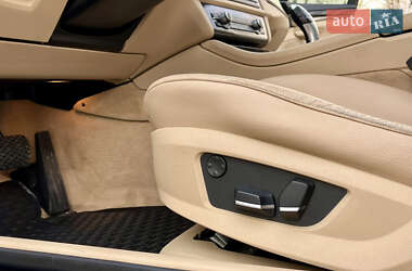 Седан BMW 5 Series 2012 в 