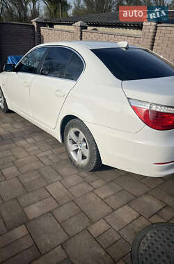 Седан BMW 5 Series 2008 в 