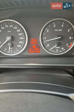 Седан BMW 5 Series 2008 в 