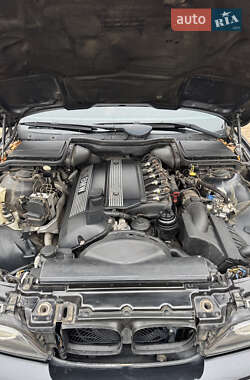 Седан BMW 5 Series 2002 в 