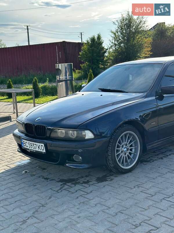 Універсал BMW 5 Series 2000 в Львові