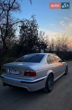Седан BMW 5 Series 1999 в 