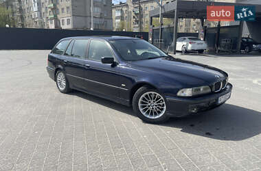 Универсал BMW 5 Series 2000 в Тлумаче