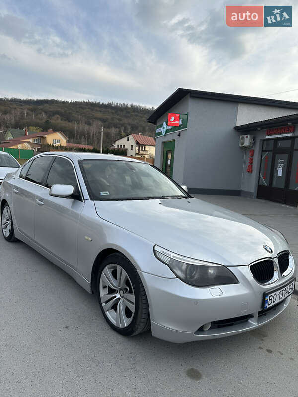 Седан BMW 5 Series 2006 в 
