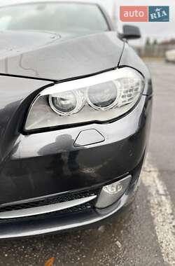 Седан BMW 5 Series 2012 в 