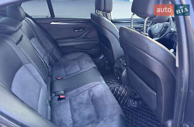 Седан BMW 5 Series 2010 в 