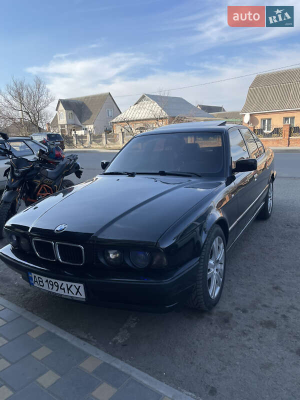 Седан BMW 5 Series 1995 в 