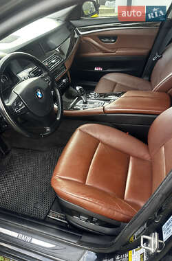 Седан BMW 5 Series 2012 в 